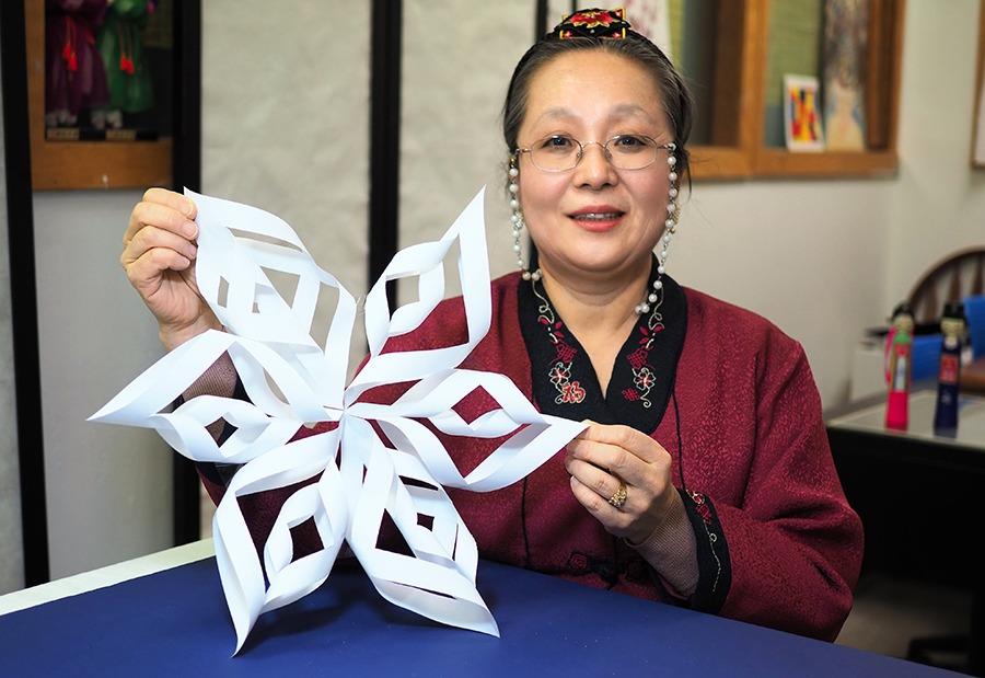 3D Snowflakes: Korean Jong-ie Jupgi